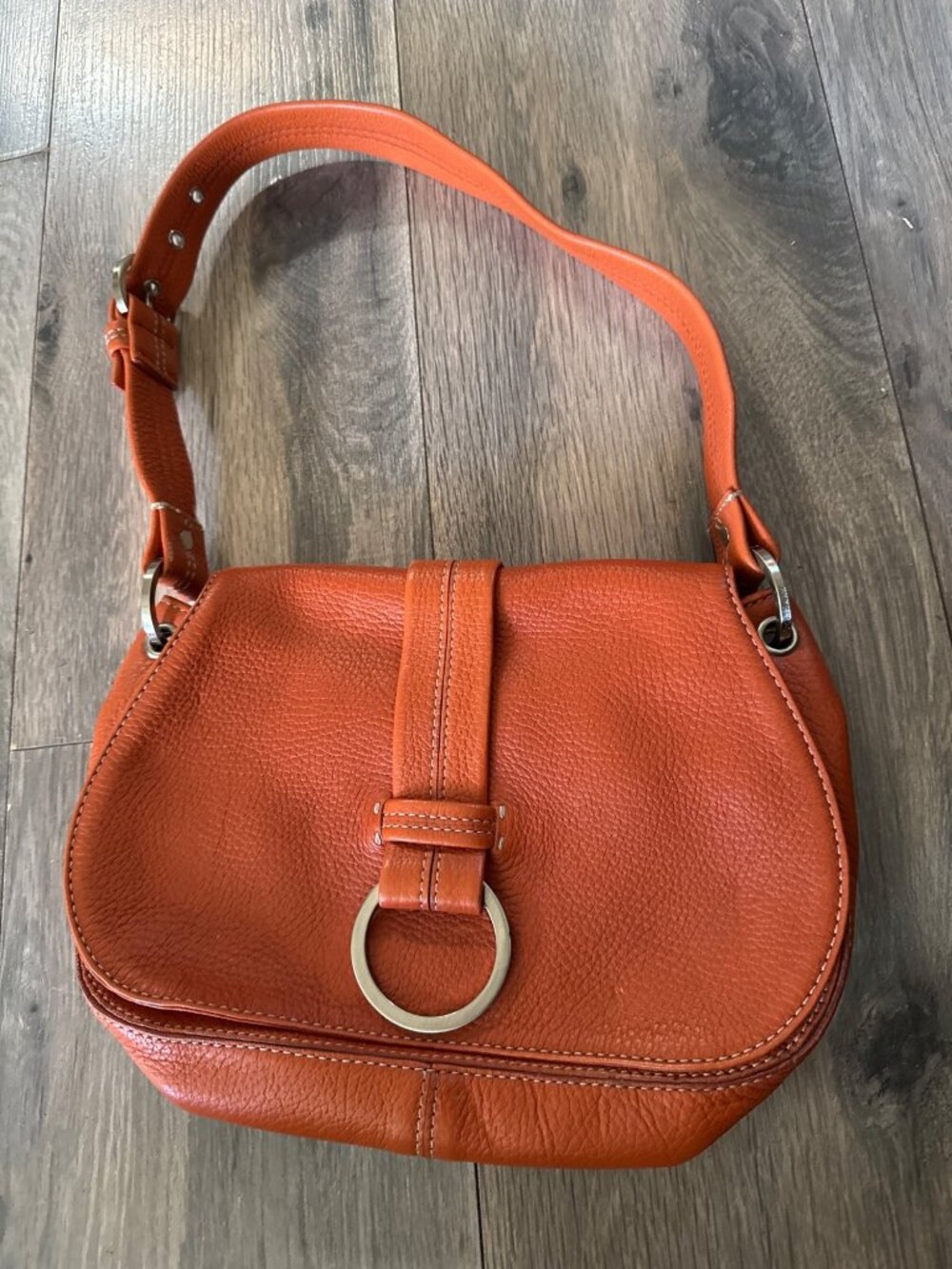 Cole Haan Orange Pebbled Leather Fold Over Magnetic Shoulder Bag Silver Tone Rin